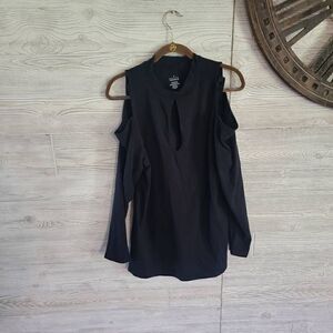 Torrid Cold Shoulder Long Sleeve Top Womens SZ 3 Key Hole Plus Size Black